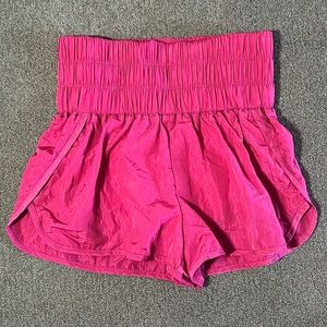 Automet women’s athletic shorts. High rise elastic waist and underliner. NWOT